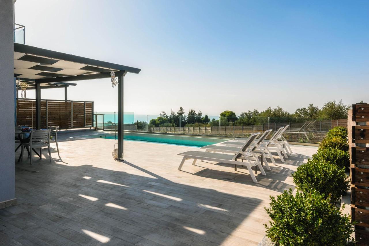 Alonaki Apartments Agios Leon Exterior photo